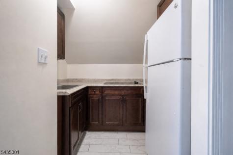 29 W 12th Street Linden NJ 07036