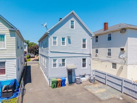 29 W 12th Street Linden NJ 07036