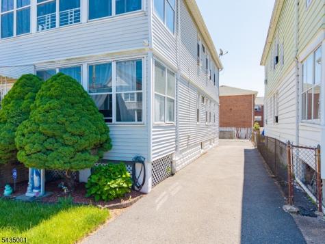 29 W 12th Street Linden NJ 07036
