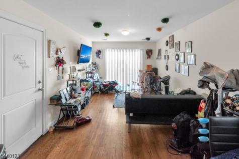 327 S Park Street Elizabeth NJ 07206