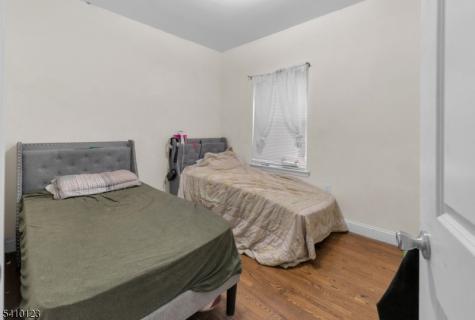 327 S Park Street Elizabeth NJ 07206