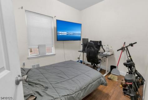 327 S Park Street Elizabeth NJ 07206