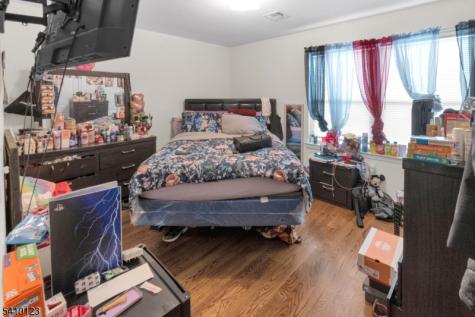327 S Park Street Elizabeth NJ 07206