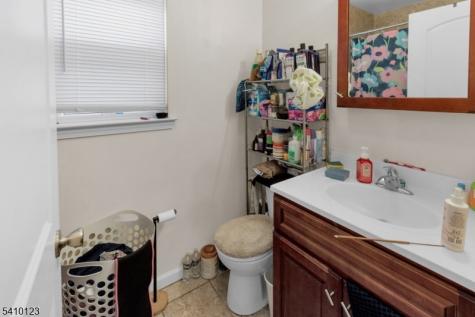 327 S Park Street Elizabeth NJ 07206