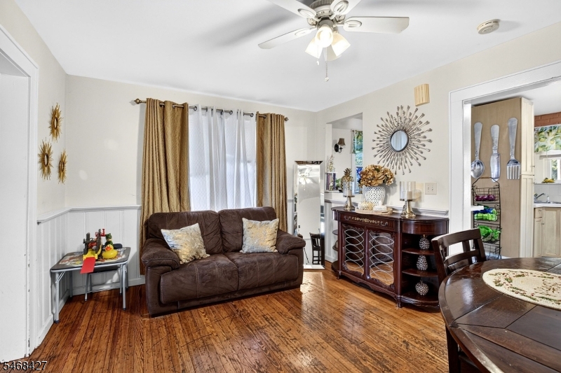 319 Runyon Avenue Middlesex NJ 08846