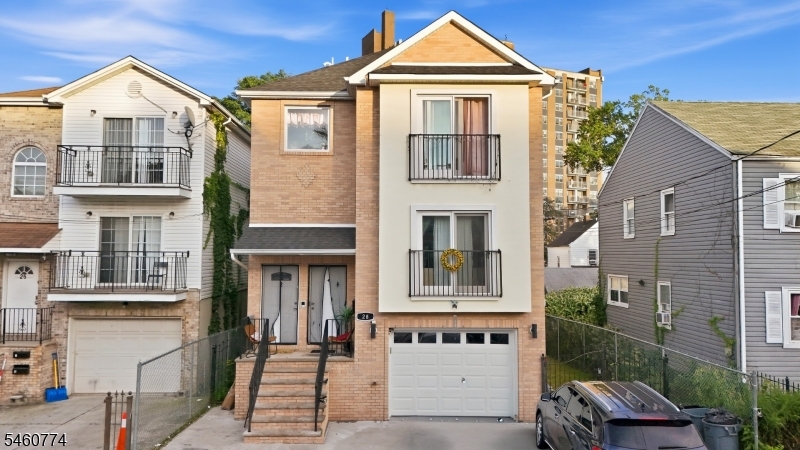 28 Hanford Street Newark NJ 07114