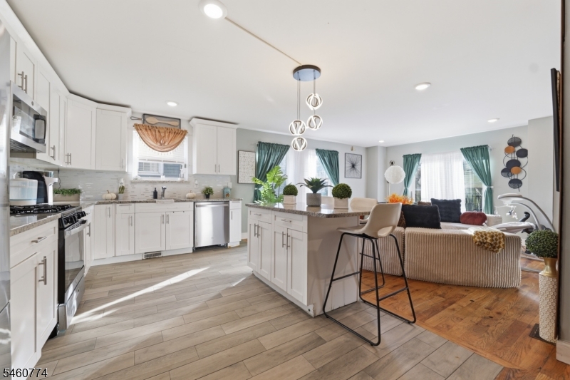 28 Hanford Street Newark NJ 07114