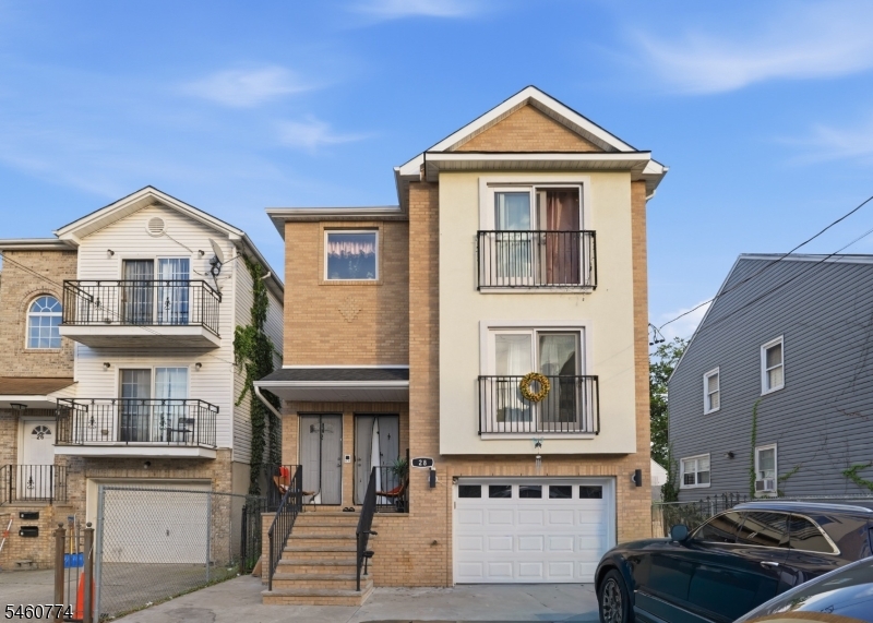 28 Hanford Street Newark NJ 07114