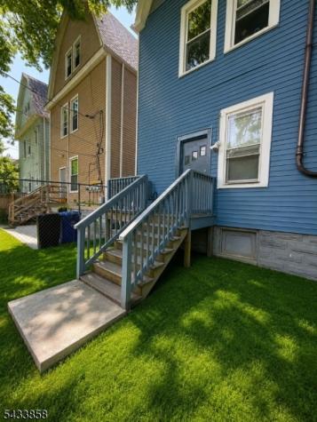 327 Amherst Street East Orange NJ 07018