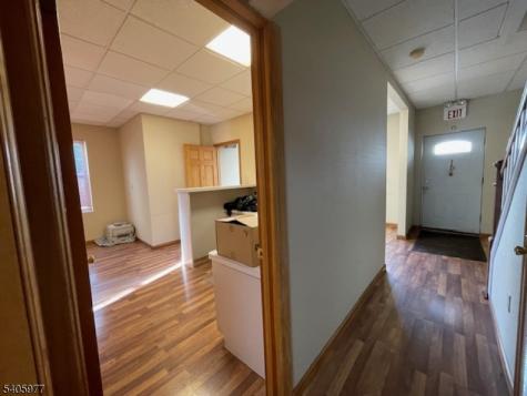 332 Lafayette Street Newark NJ 07105