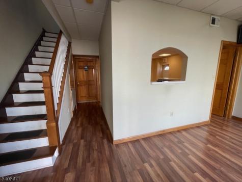 332 Lafayette Street Newark NJ 07105