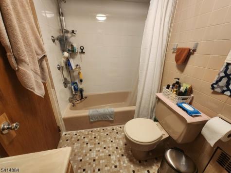 5 Bellevue Avenue Bloomfield NJ 07003