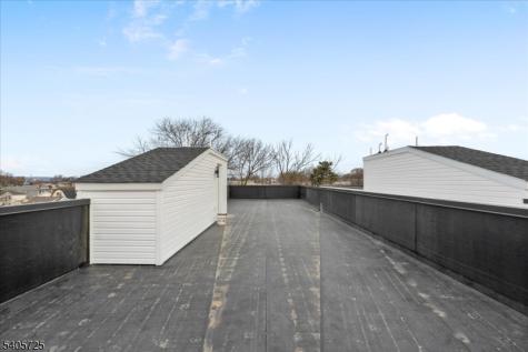 360 21ST Street Irvington NJ 07111