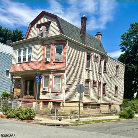 156 19TH Avenue Irvington NJ 07111