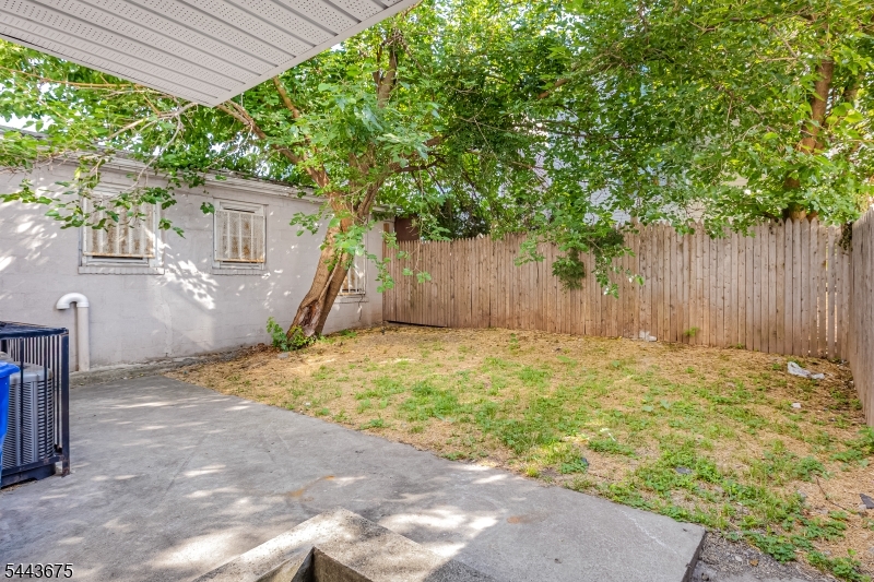 326 Magnolia Avenue Elizabeth NJ 07206