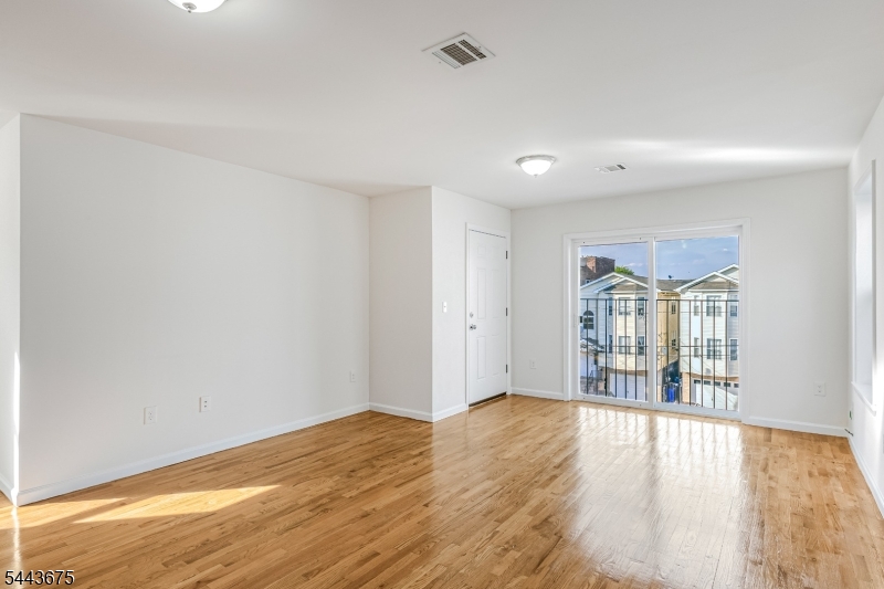 326 Magnolia Avenue Elizabeth NJ 07206
