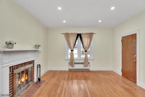 355 W Scott Avenue Rahway NJ 07065