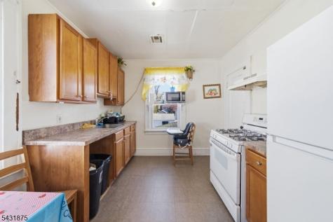 355 W Scott Avenue Rahway NJ 07065