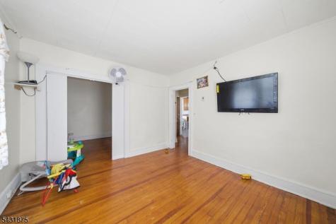 355 W Scott Avenue Rahway NJ 07065