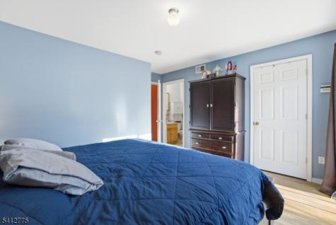 452 Broadway Elizabeth NJ 07206