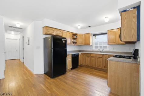 452 Broadway Elizabeth NJ 07206
