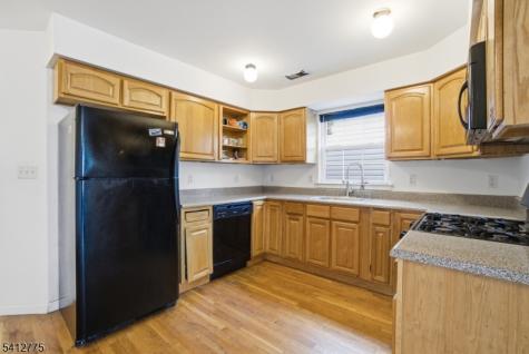 452 Broadway Elizabeth NJ 07206