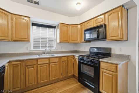452 Broadway Elizabeth NJ 07206