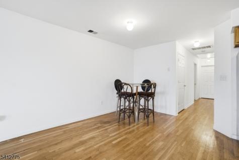 452 Broadway Elizabeth NJ 07206
