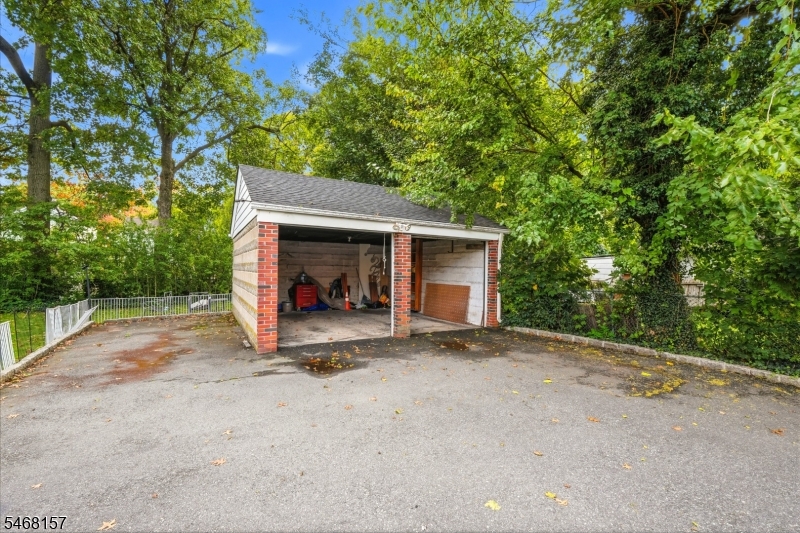 50 Maple Street Bloomfield NJ 07003
