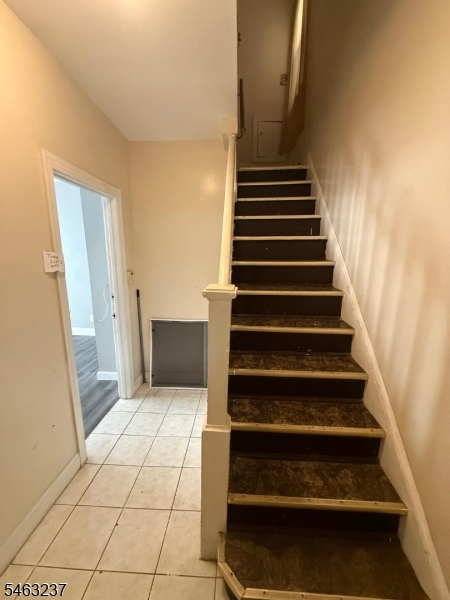 146 Leslie Street Newark NJ 07112