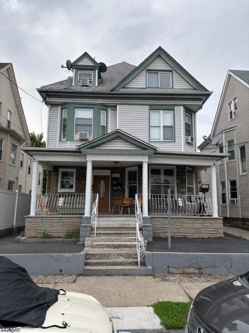 618 E 26th Street Paterson NJ 07504