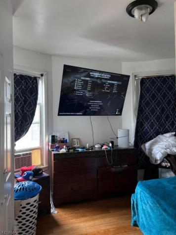618 E 26th Street Paterson NJ 07504