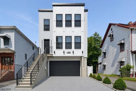 199 N Park Street East Orange NJ 07017