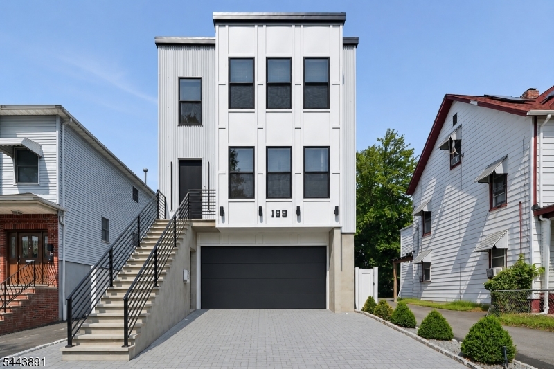 199 N Park Street East Orange NJ 07017