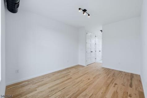 199 N Park Street East Orange NJ 07017