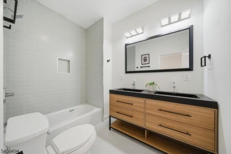 28 Irving Street Montclair NJ 07042