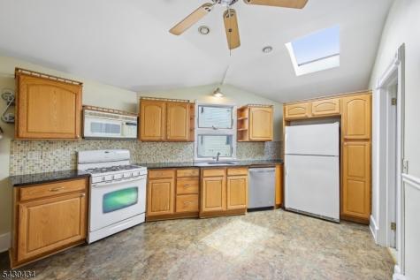 714 Main Street Little Falls NJ 07424