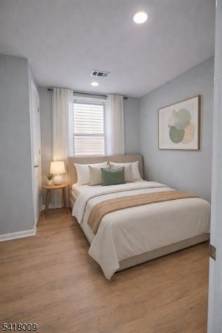 633 Thomas Boulevard East Orange NJ 07017