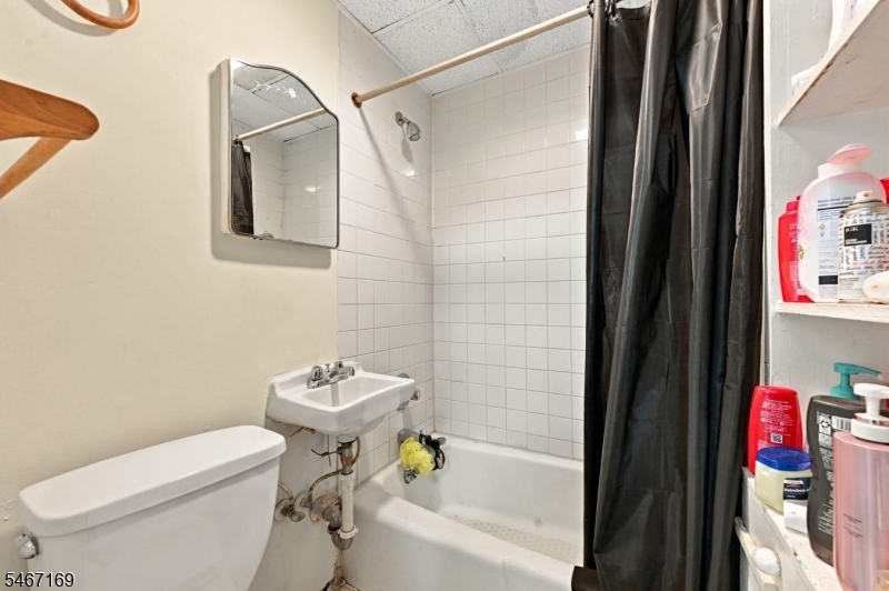 61 Spring Street Bloomfield NJ 07003