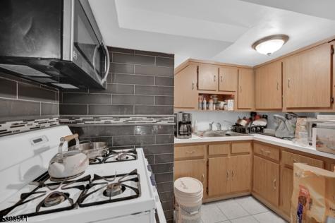126 Macarthur Avenue Garfield NJ 07026