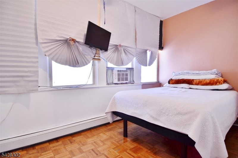 1303 26TH Street North Bergen NJ 07047