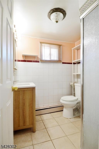 1303 26TH Street North Bergen NJ 07047