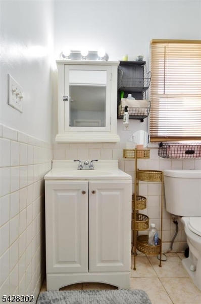 1303 26TH Street North Bergen NJ 07047
