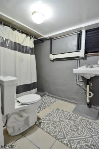 1303 26TH Street North Bergen NJ 07047