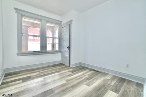 240 Sunset Avenue Newark NJ 07106