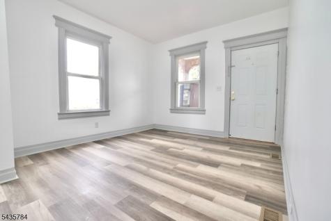 240 Sunset Avenue Newark NJ 07106
