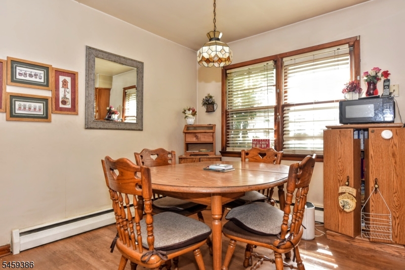 27 Hillcrest Avenue Lodi NJ 07644