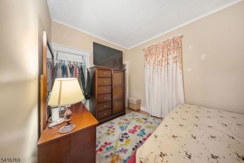 409 Hamilton Street Harrison NJ 07029