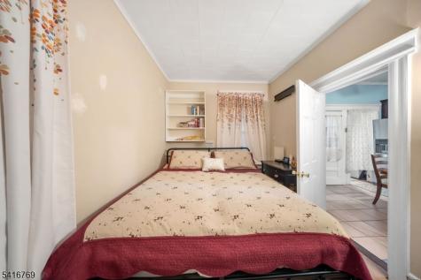 409 Hamilton Street Harrison NJ 07029