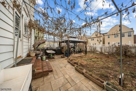 409 Hamilton Street Harrison NJ 07029